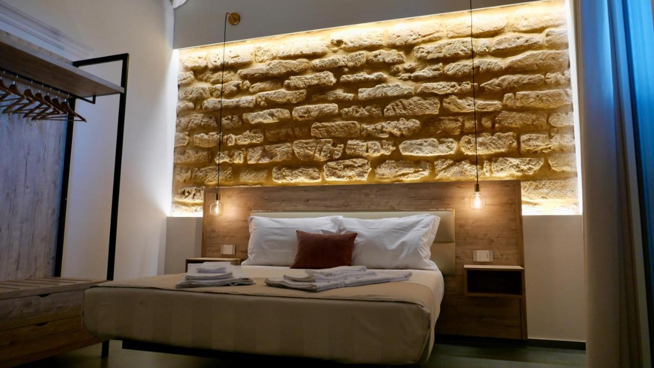 Oneira Rooms Agrigento Bagian luar foto