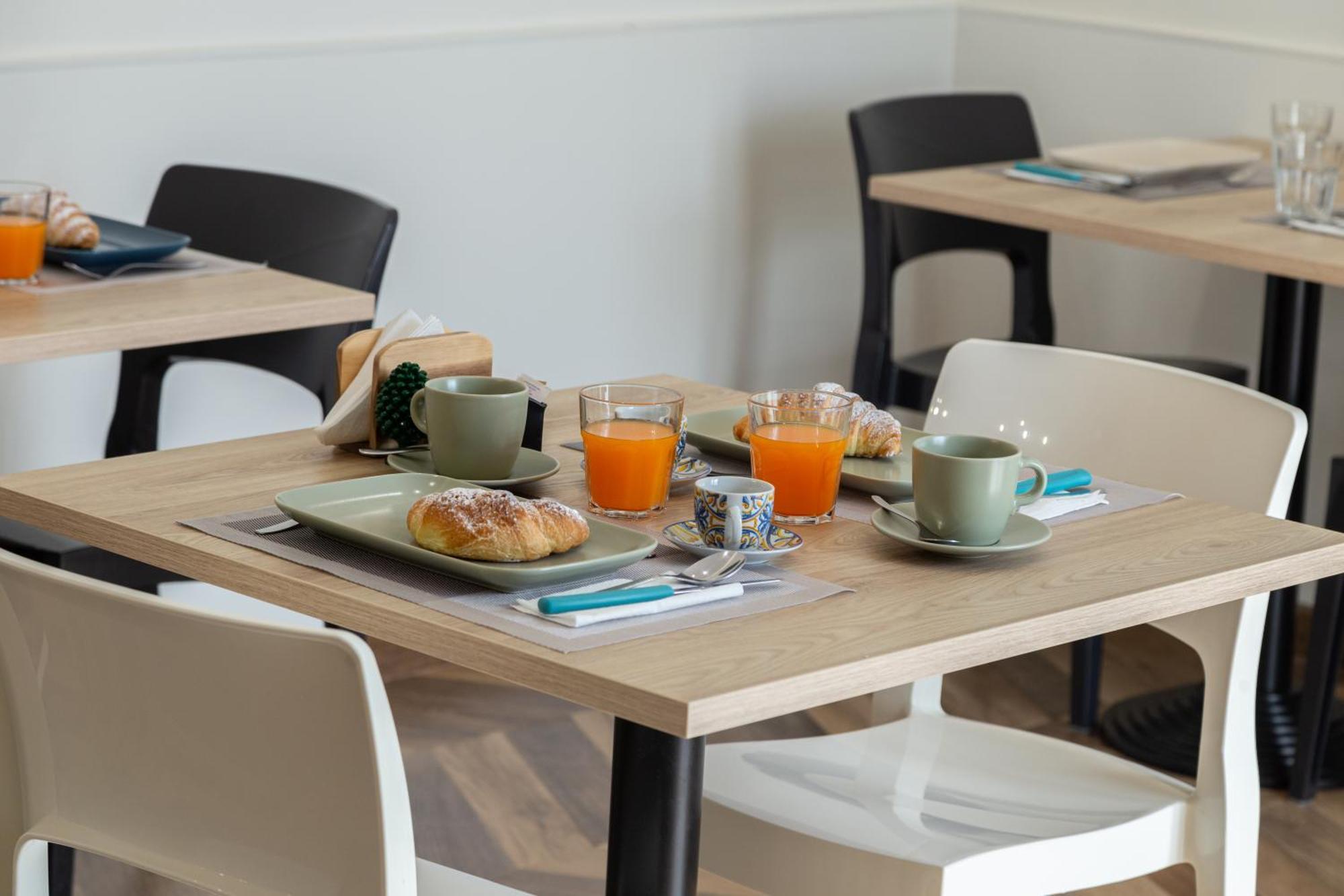 Oneira Rooms Agrigento Bagian luar foto