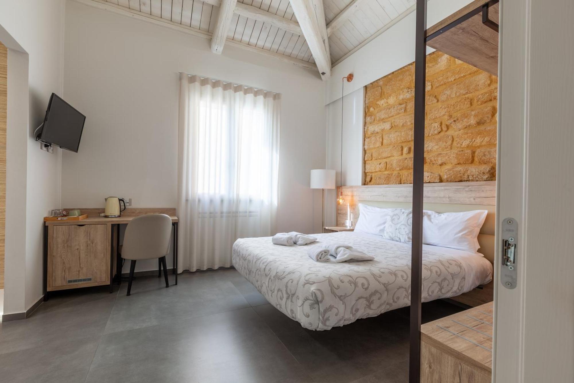 Oneira Rooms Agrigento Bagian luar foto