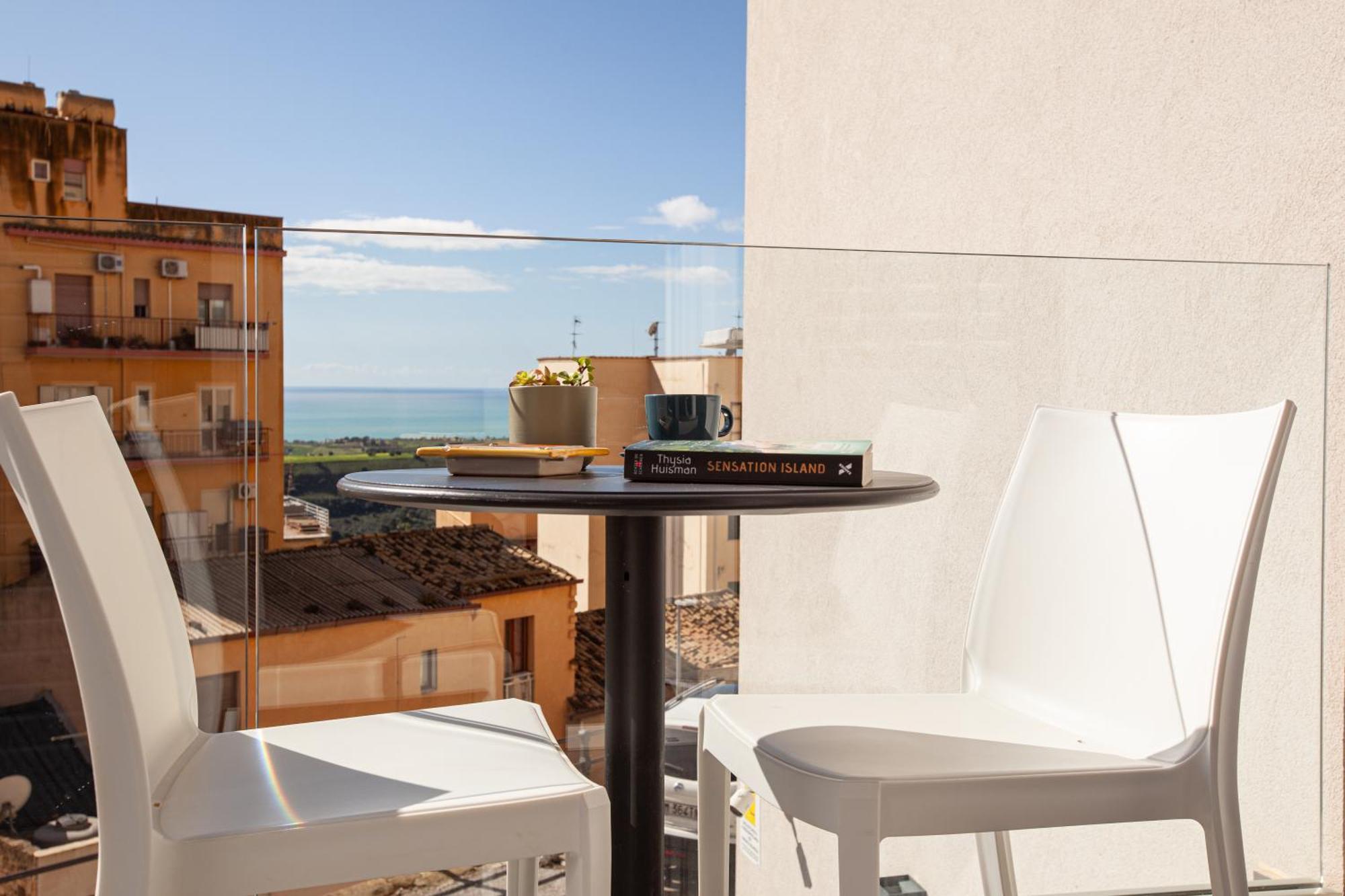 Oneira Rooms Agrigento Bagian luar foto
