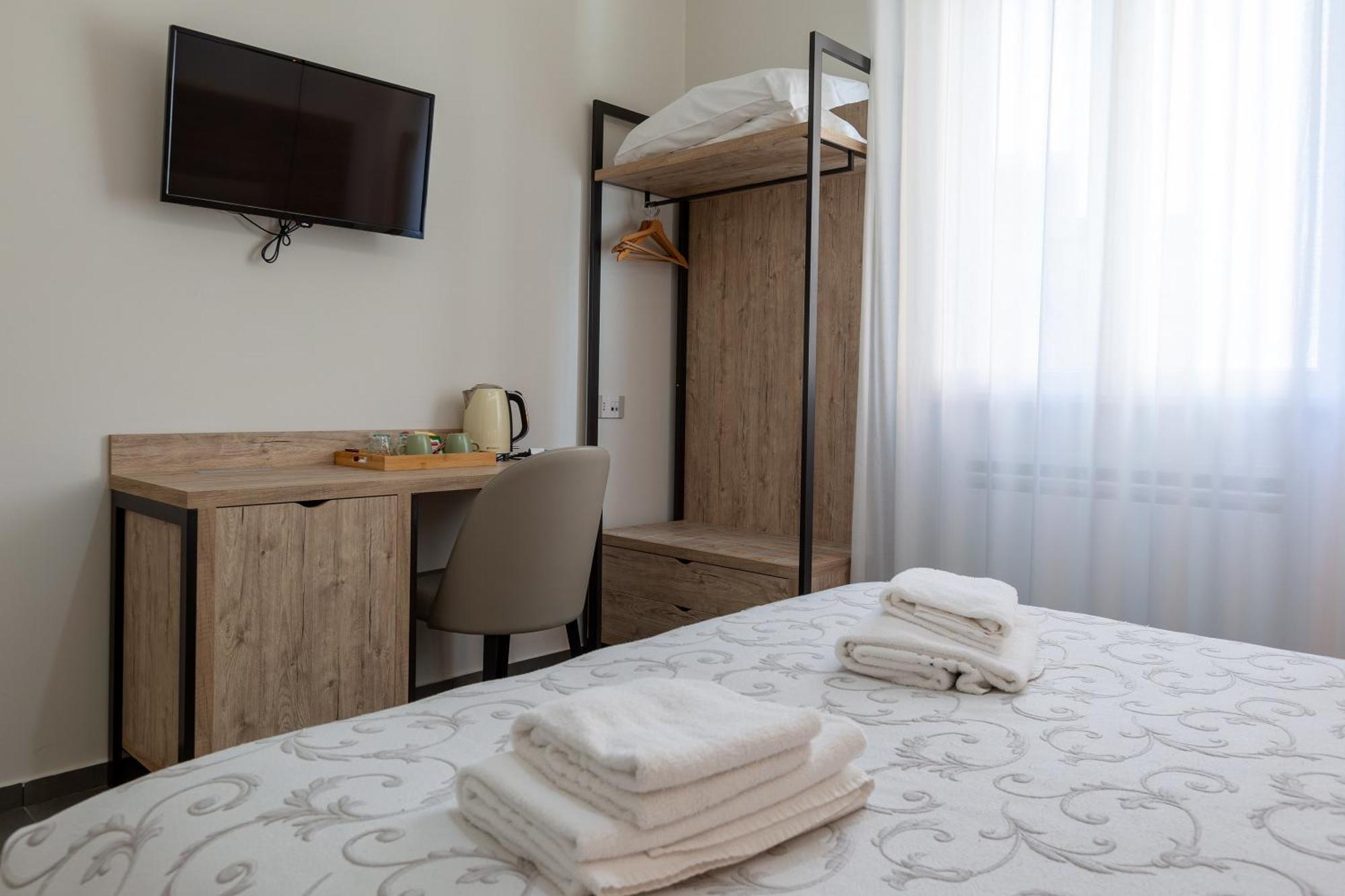 Oneira Rooms Agrigento Bagian luar foto