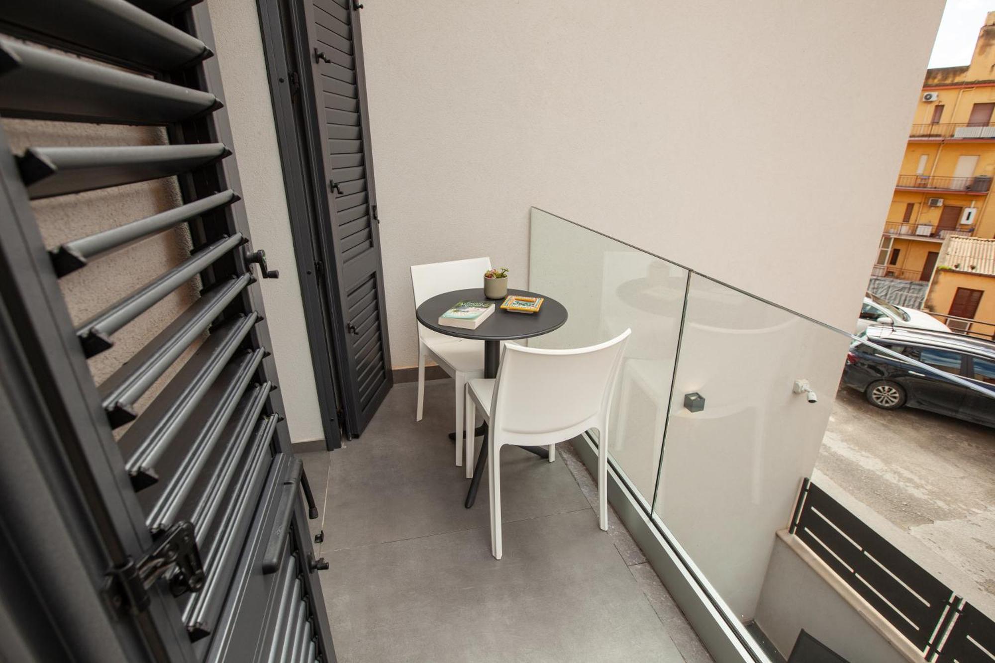 Oneira Rooms Agrigento Bagian luar foto