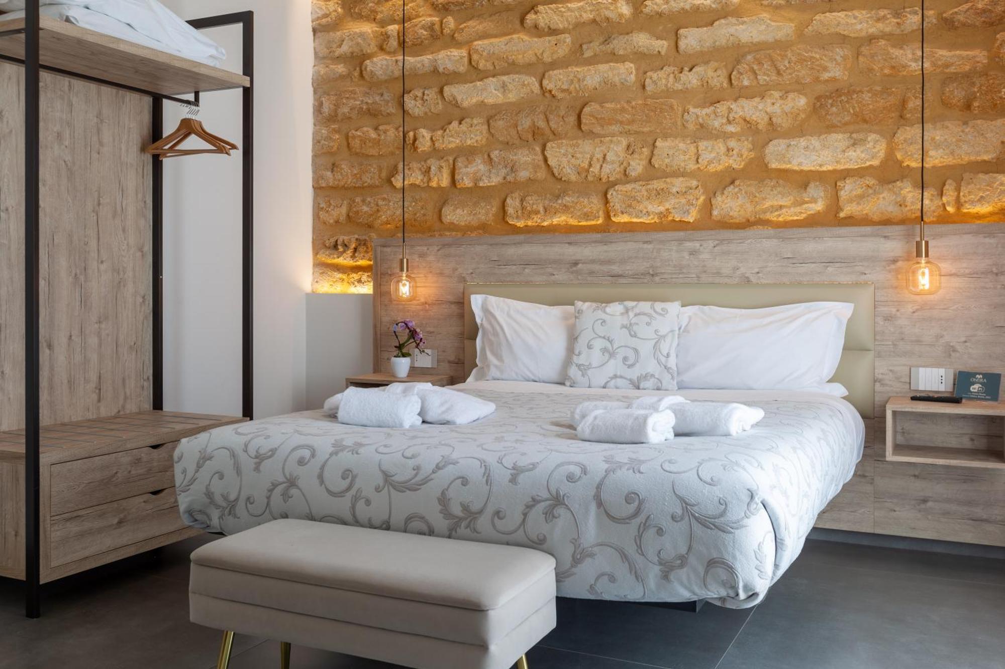 Oneira Rooms Agrigento Bagian luar foto